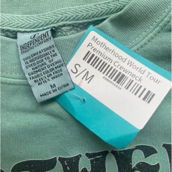 *NEW* Timber + Gray Motherhood World Tour Premium Crewneck Sweater - Picture 4 of 4